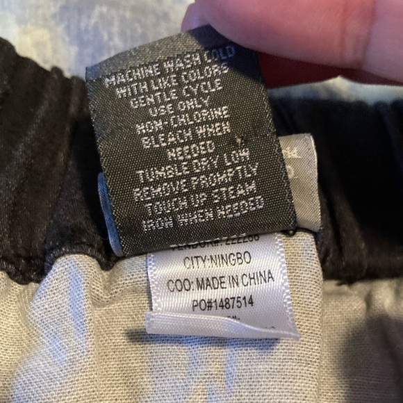 Her Universe Star Wars Retro Lightsaber Skirt Plus Size - Picture 6 of 7